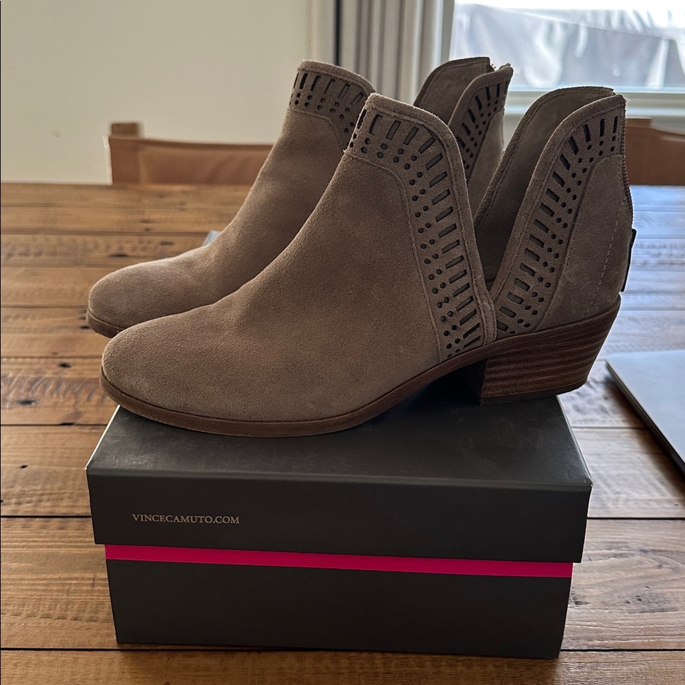 Vince Camuto Philena Bootie 7.5